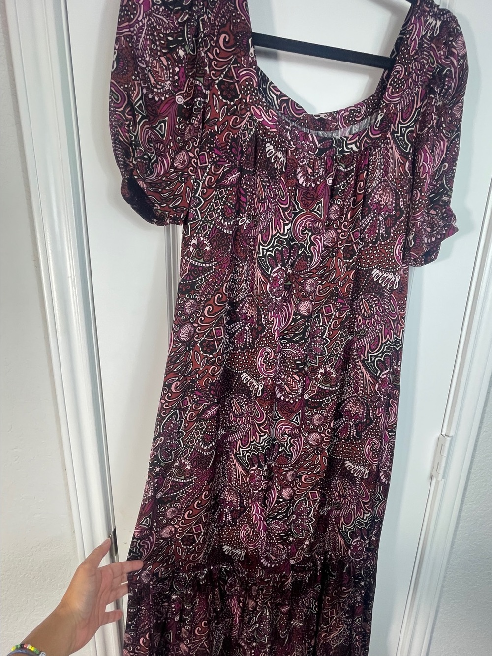 Maeve Anthropologie Maroon Paisley Maxi Dress XS Boho short Sleeve muumuu tiered - Picture 6 of 13